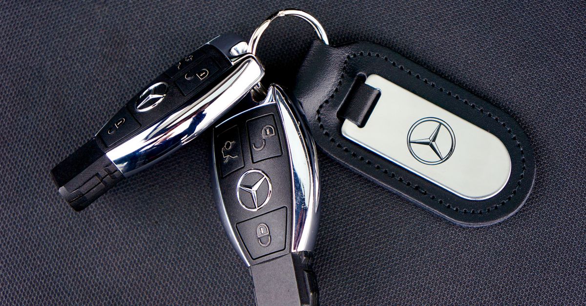 BMW car key fob — Sherman Oaks Locksmith Inc