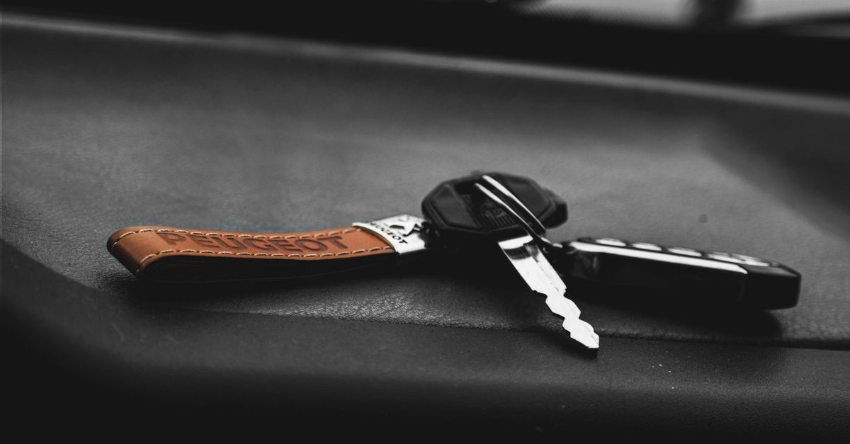Chevrolet car key fob — Sherman Oaks Locksmith Inc