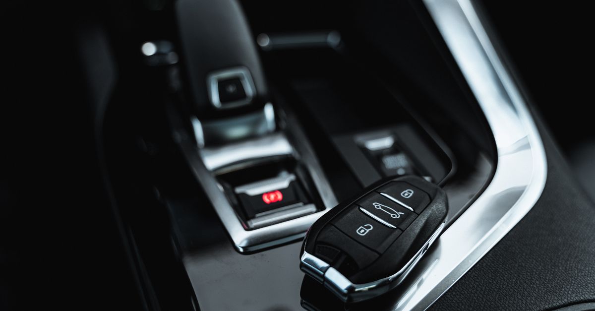 Honda car key fob — Sherman Oaks Locksmith Inc