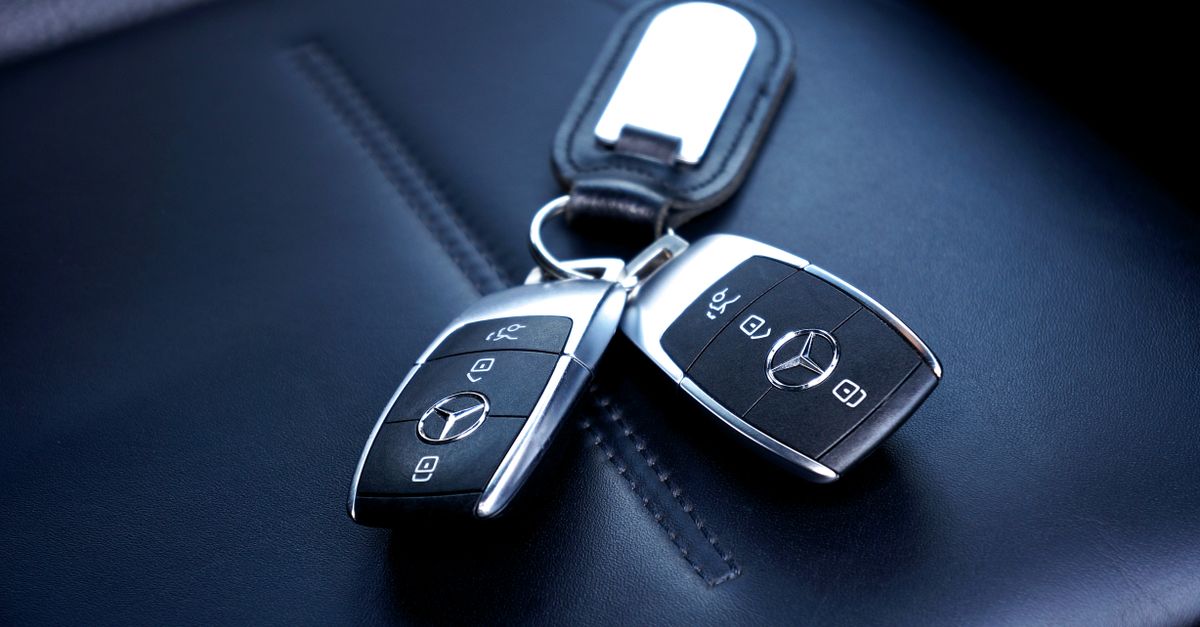 Toyota car key fob — Sherman Oaks Locksmith Inc