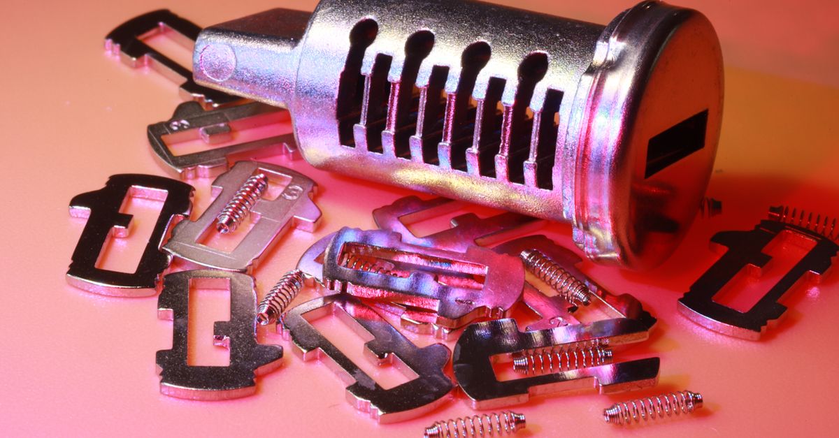 On-site transponder and smart-key cutting and programming — Sherman Oaks Locksmith Inc