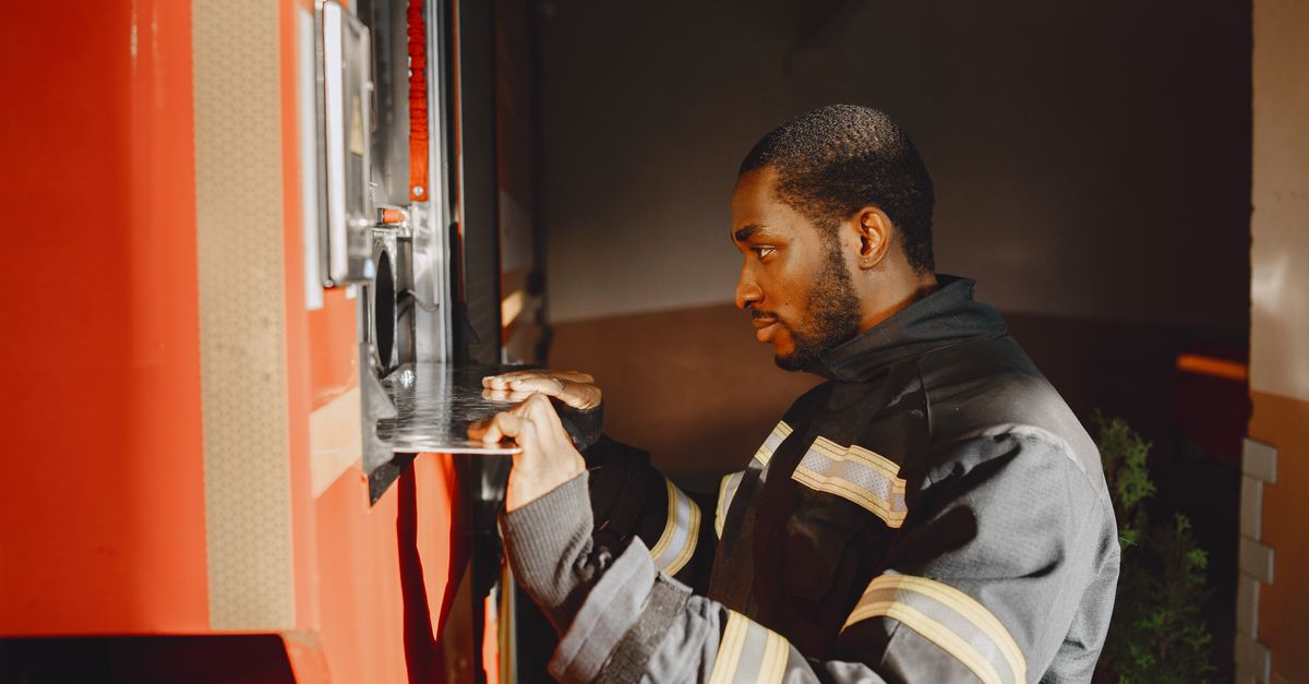 Emergency Commercial Lockout Response — Minimising Downtime — Sherman Oaks Locksmith Inc