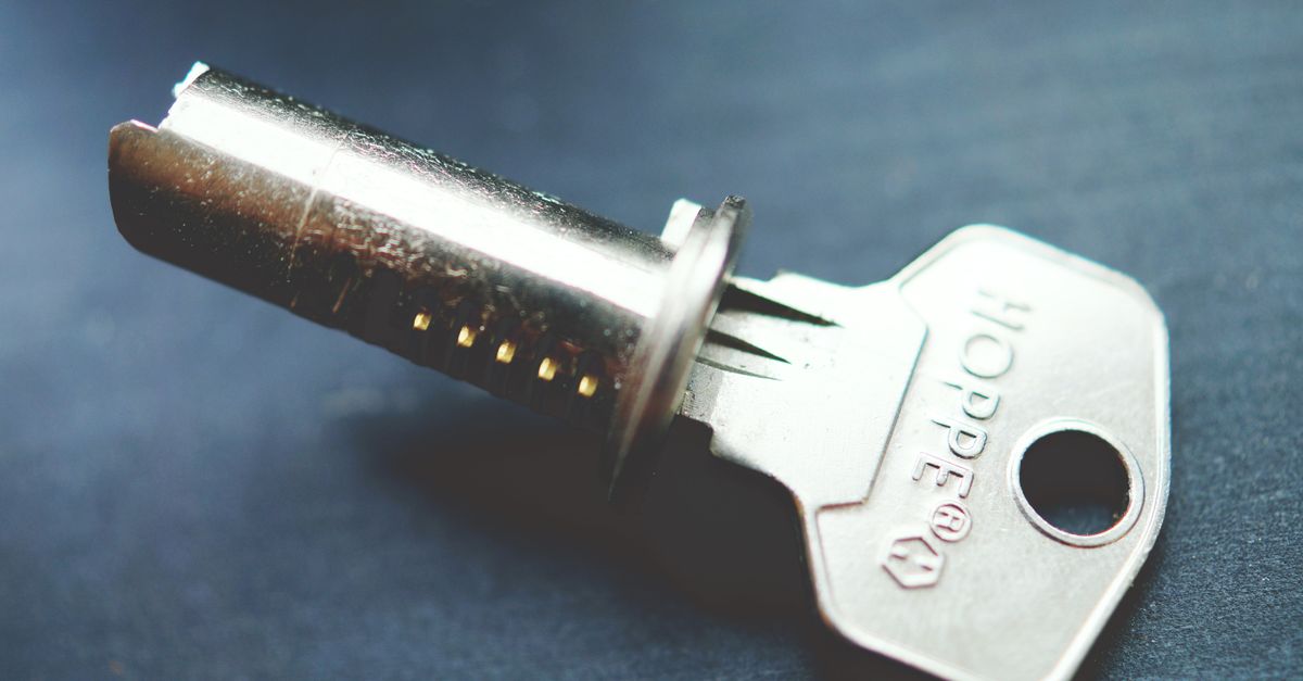 Locked Out Of Your House? Your Real Options And What Our Emergency Locksmith Does — Sherman Oaks Locksmith Inc